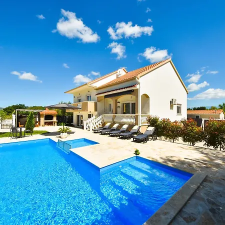 Tina & Tino By Interhome Holiday home *