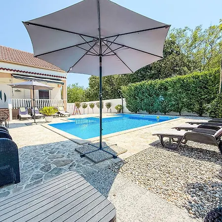 Feriehus Tina & Tino By Interhome Brisevo