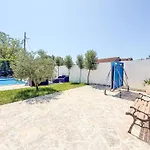 Tina & Tino By Interhome *