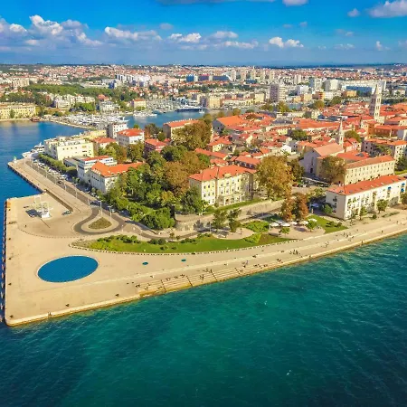 Holiday home Tina & Tino By Interhome