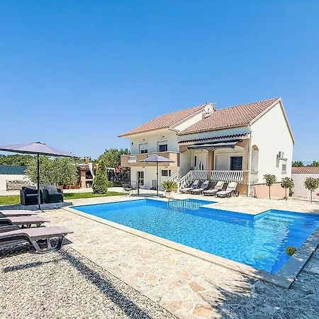 Tina & Tino By Interhome *