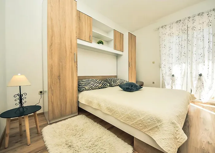 Tina & Tino By Interhome *