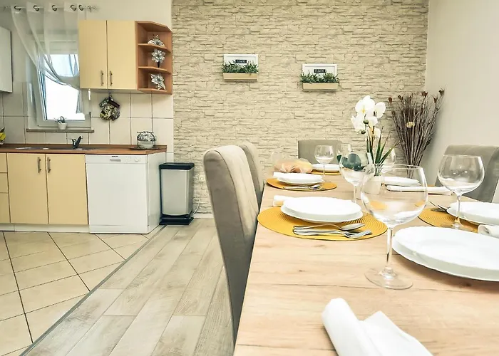 Tina & Tino By Interhome * Brisevo